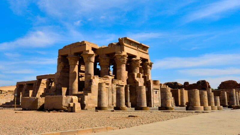 ancient egyptian temples